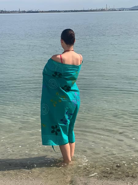 Luxurious Beach Sarong "The Grace Of The Platypus."